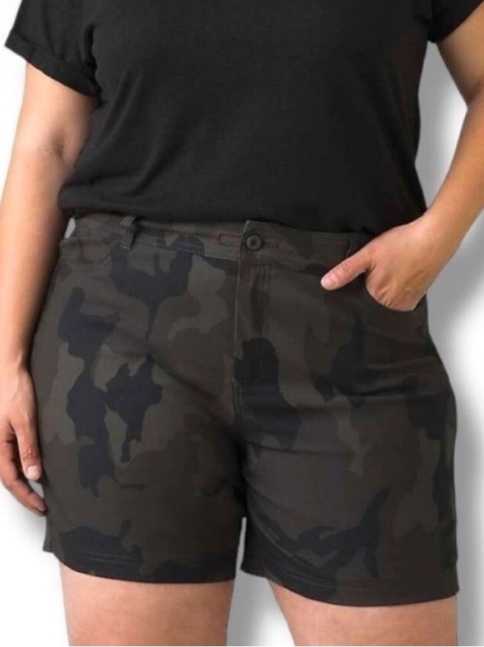 Prana Halle Short Plus 
Charcoal Camo